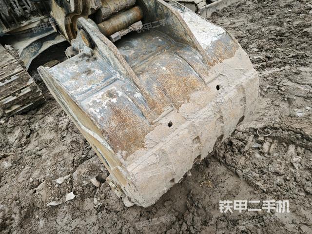 鏟斗45度（工作和回轉(zhuǎn)裝置）