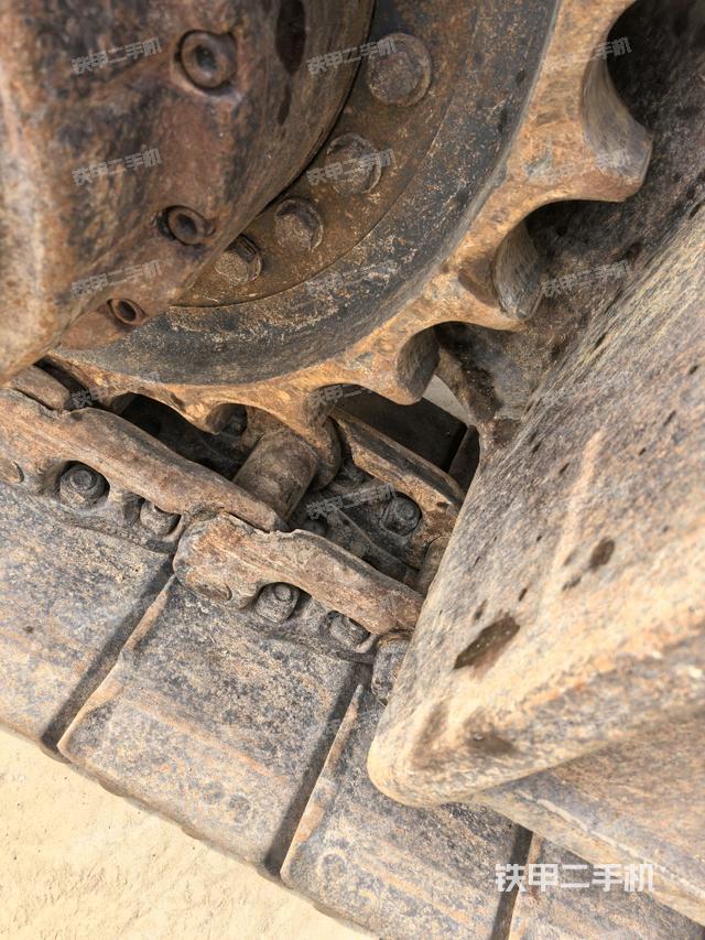 右導(dǎo)向輪（行走機(jī)構(gòu)）