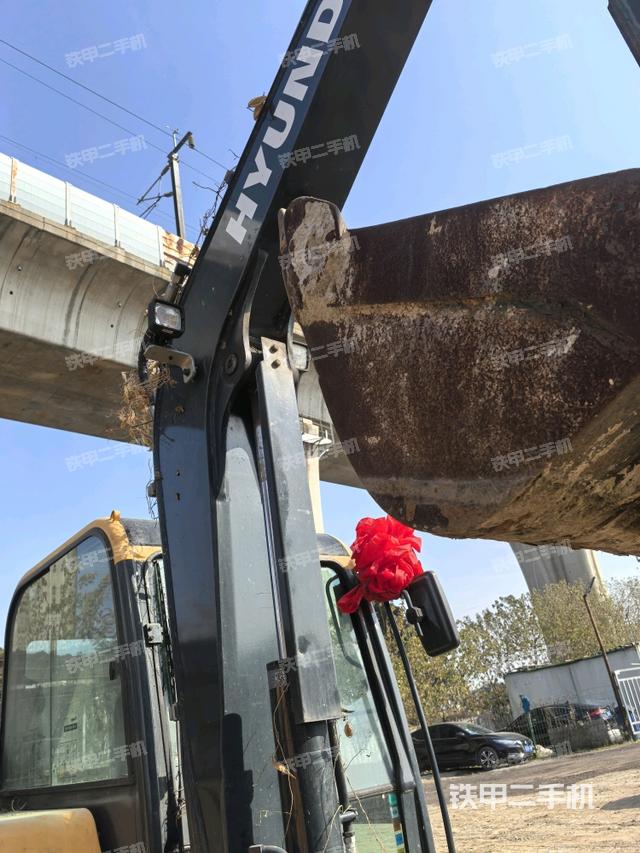 大臂整體?右側(cè)（工作和回轉(zhuǎn)裝置）