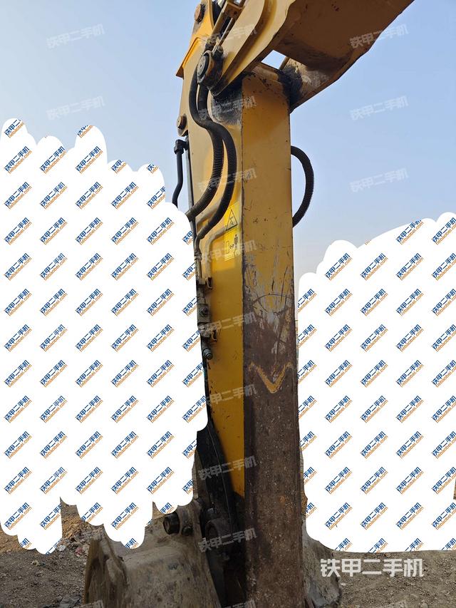 小臂整體左后（工作和回轉(zhuǎn)裝置）