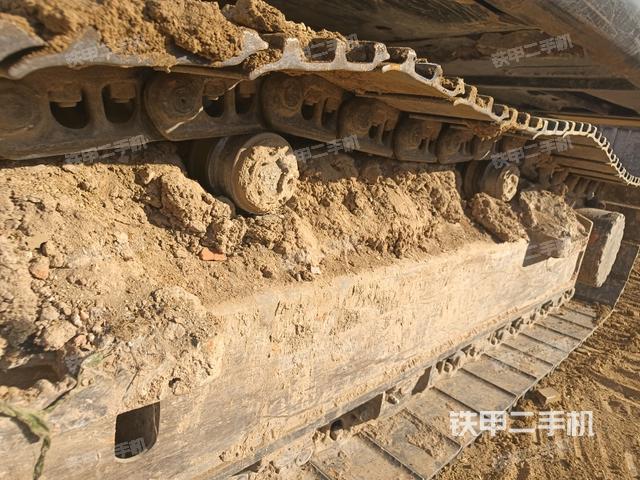 右側(cè)履帶整體（行走機(jī)構(gòu)）