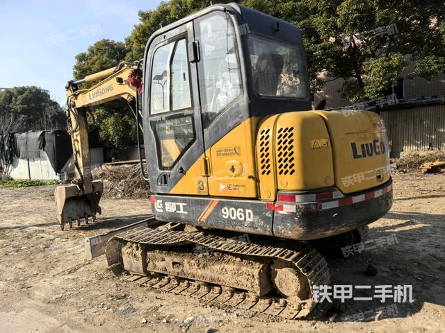 左后45(整機(jī)外觀) 左后45(整機(jī)外觀)