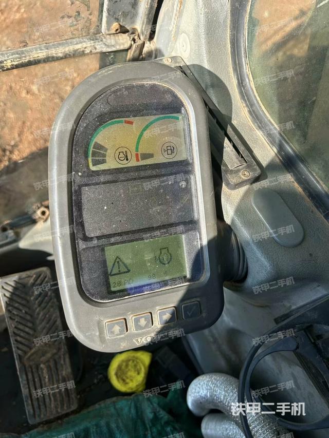 顯示屏?(駕駛室部分) 顯示屏?(駕駛室部分)