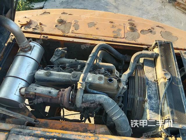 发动机整体俯视（整机外观）