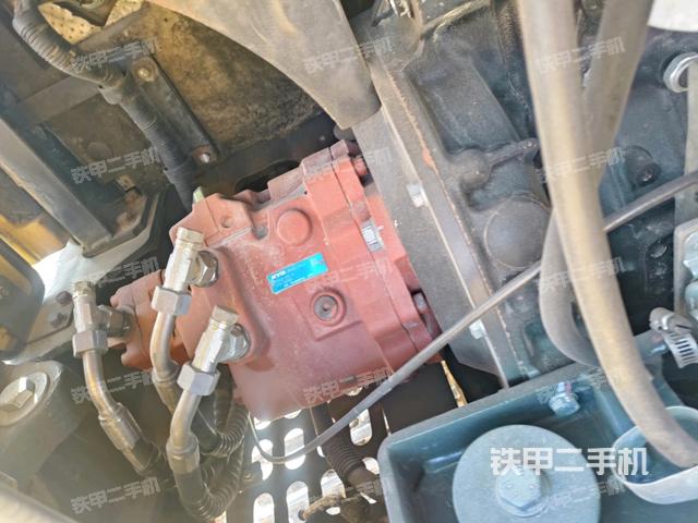 液壓泵室（大件艙室）