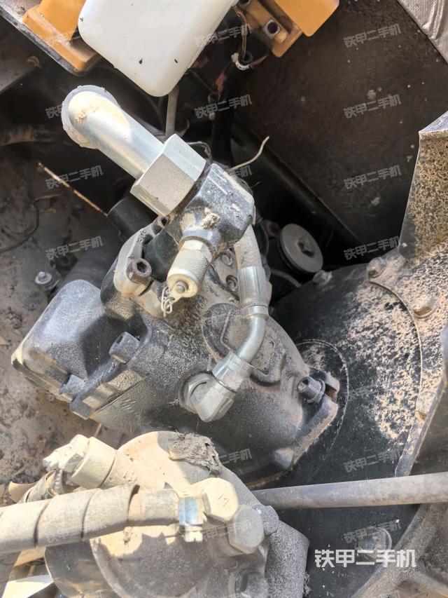 液壓泵室（大件艙室）