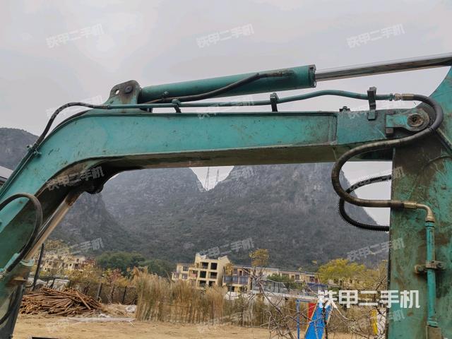 大臂整體?右側(cè)（工作和回轉(zhuǎn)裝置）