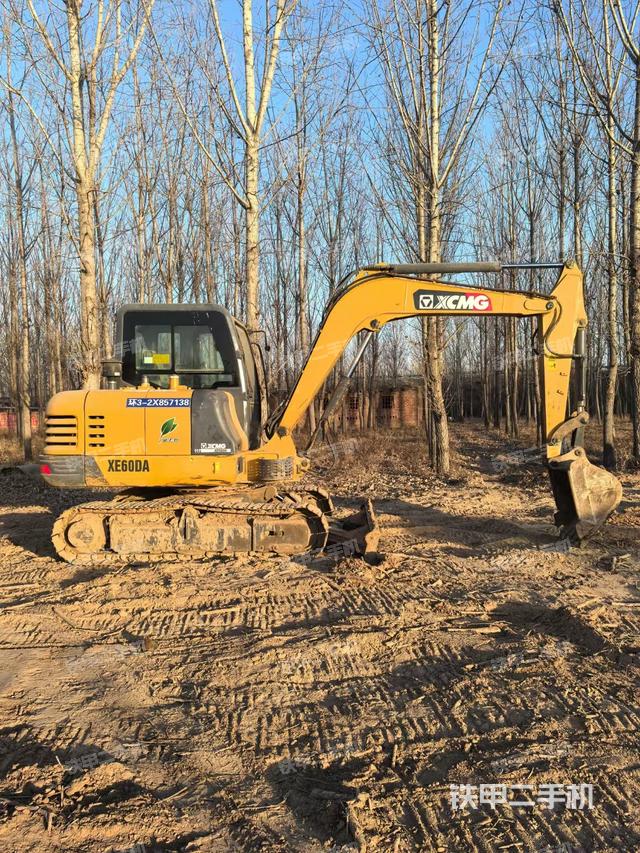 整機右后45°（整機外觀）