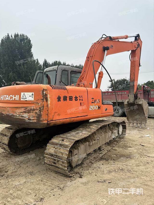 整機(jī)右后45°(整機(jī)外觀) 整機(jī)右后45°(整機(jī)外觀)
