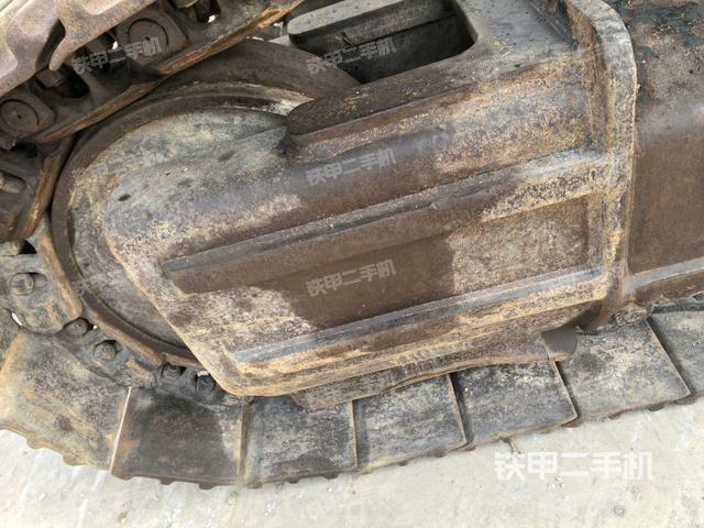 左驅(qū)動(dòng)輪（行走機(jī)構(gòu)）