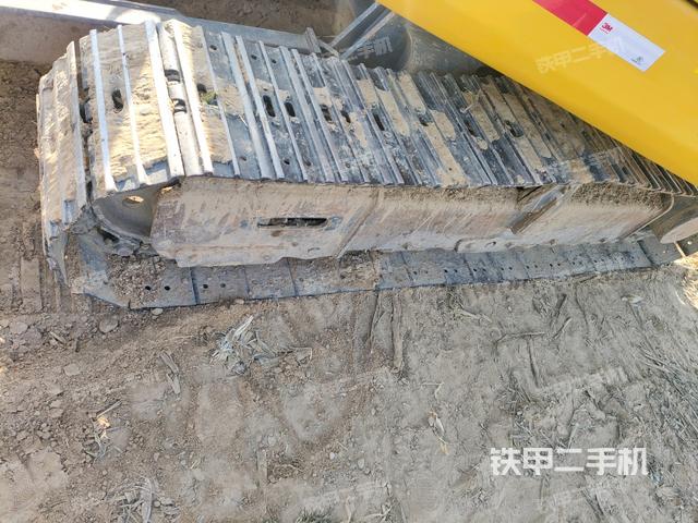 左側(cè)履帶整體?(行走機構(gòu)) 左側(cè)履帶整體?(行走機構(gòu))