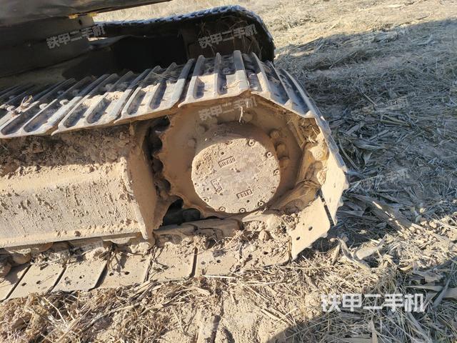 左驅(qū)動(dòng)輪（行走機(jī)構(gòu)）