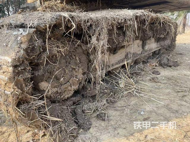 左側(cè)履帶整體?(行走機構(gòu)) 左側(cè)履帶整體?(行走機構(gòu))