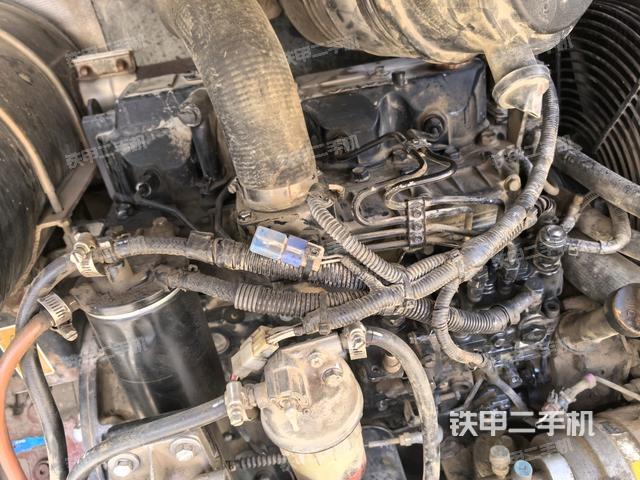 發(fā)動(dòng)機(jī)室(上車部件) 發(fā)動(dòng)機(jī)室(上車部件)