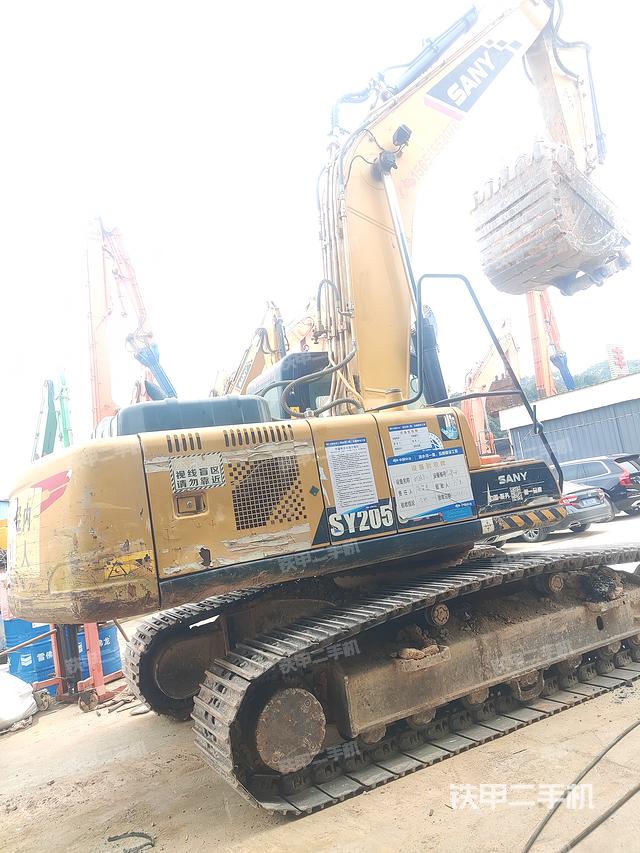 整机右后45°(整机外观) 整机右后45°(整机外观)