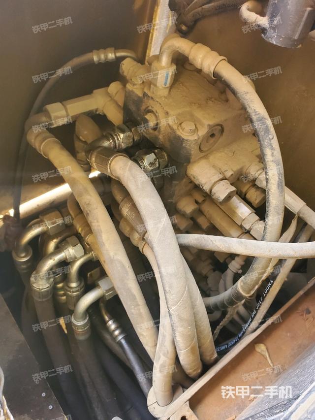 分配閥（上車部件）