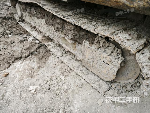 右側(cè)履帶整體（行走機(jī)構(gòu)）