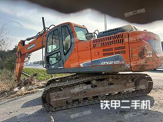 鎮(zhèn)江斗山DX215-9C挖掘機實拍圖片