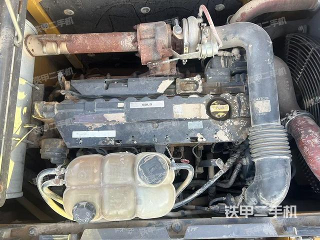 發(fā)動(dòng)機(jī)整體俯視（整機(jī)外觀）