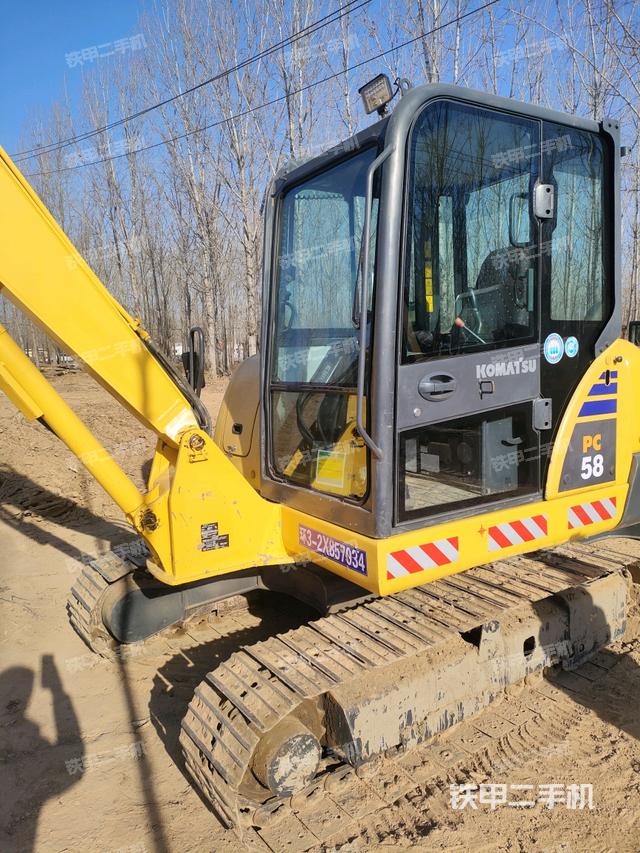 駕駛室整體（整機(jī)外觀）