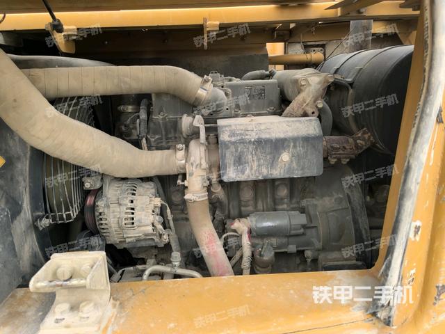 發(fā)動機室(上車部件) 發(fā)動機室(上車部件)