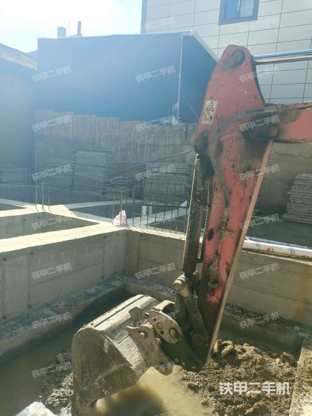 鏟斗45度（工作和回轉(zhuǎn)裝置）