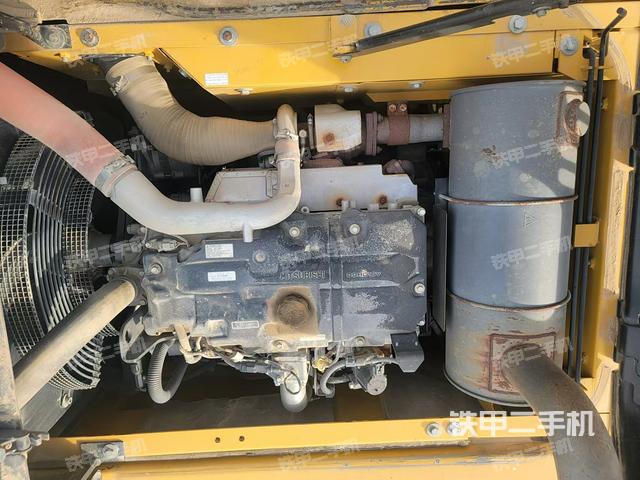 發(fā)動機(jī)整體俯視（整機(jī)外觀）