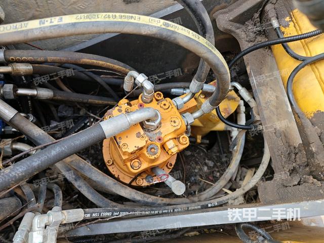 回轉(zhuǎn)馬達(dá)（上車部件）