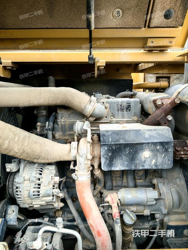 發(fā)動機(jī)室（上車部件）