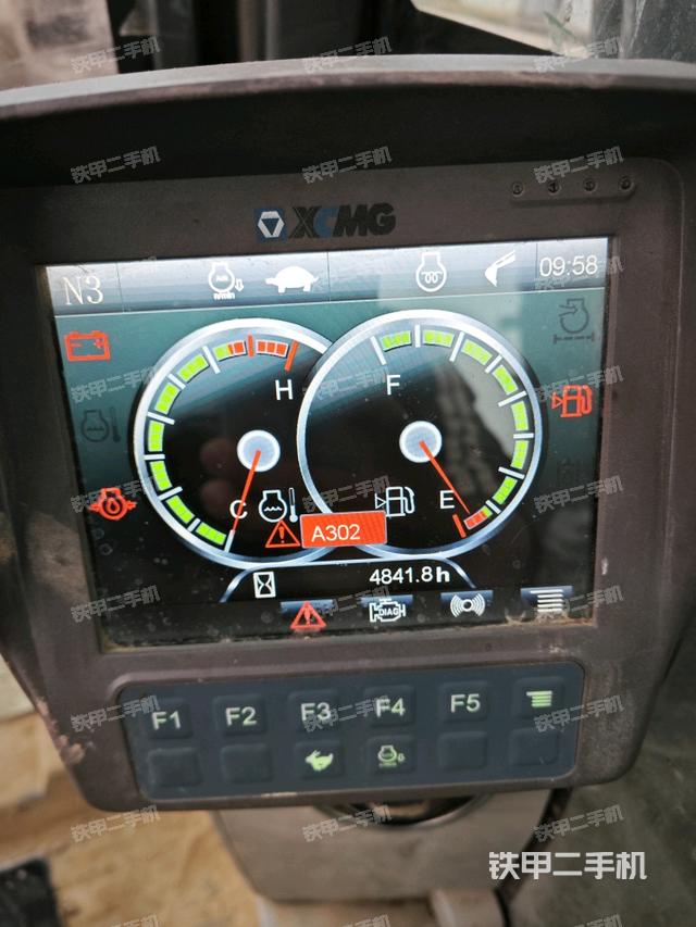 小時(shí)表（駕駛室部分）