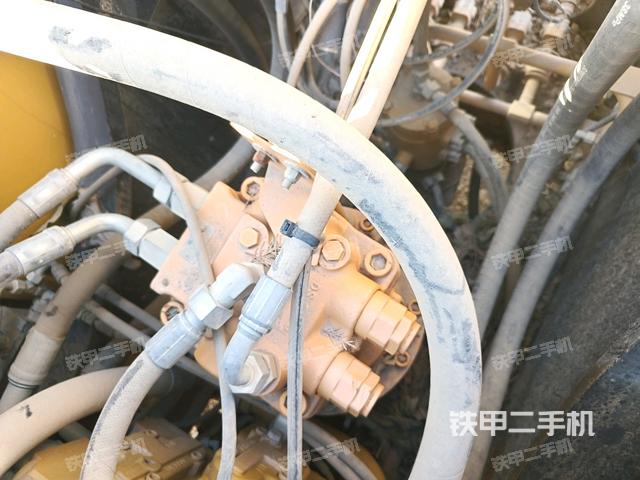 回轉(zhuǎn)馬達(dá)（上車部件）