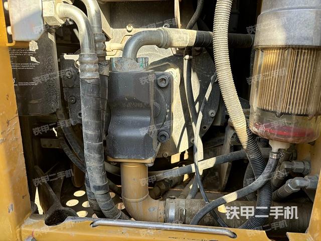 液壓泵室（大件艙室）