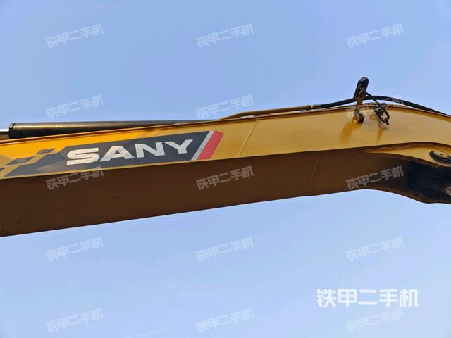 大臂整體?右側(cè)（工作和回轉(zhuǎn)裝置）