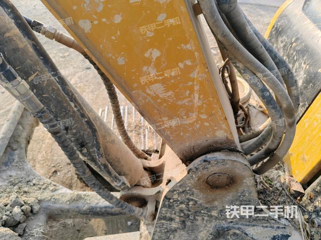 大臂根部?斜(工作和回轉裝置) 大臂根部?斜(工作和回轉裝置)
