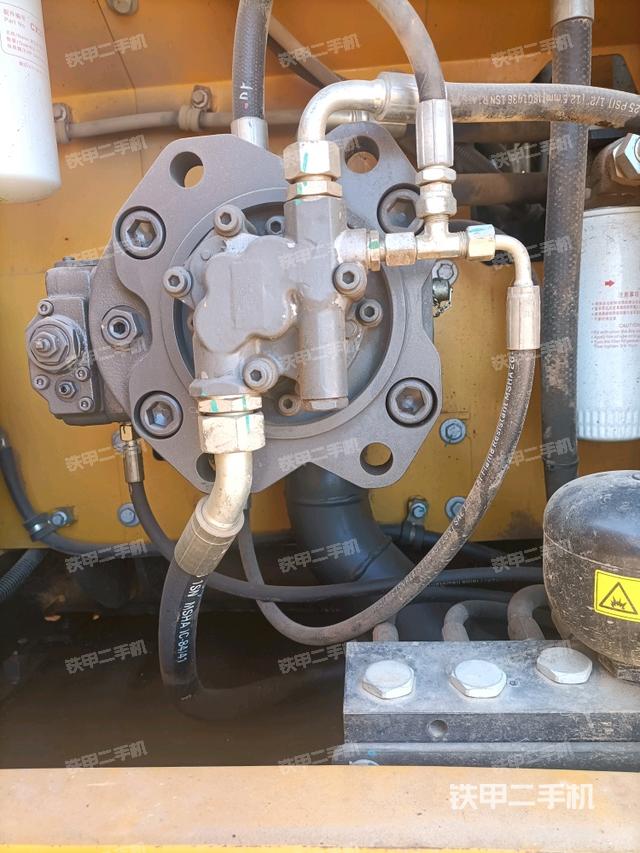 液壓泵室（大件艙室）