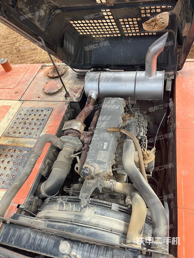 發(fā)動(dòng)機(jī)整體俯視（整機(jī)外觀）