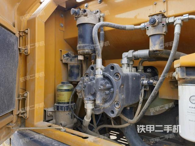 液压泵室（大件舱室）