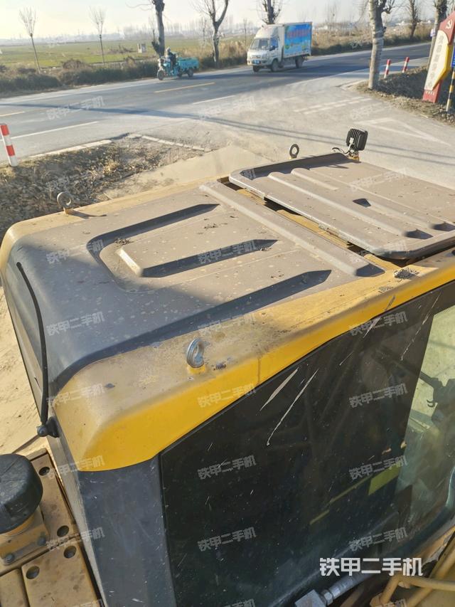 駕駛室頂部俯視（上車部件）