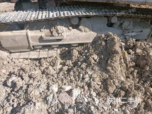 右側(cè)履帶整體（行走機構(gòu)）