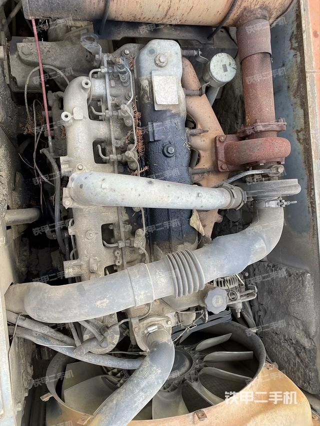 發(fā)動機(jī)室(上車部件) 發(fā)動機(jī)室(上車部件)