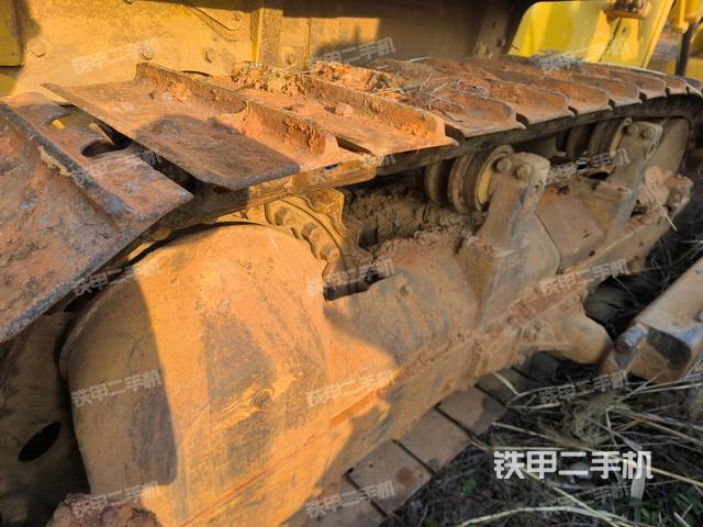 推土鏟右后（推土機(jī)底盤及工作裝置）