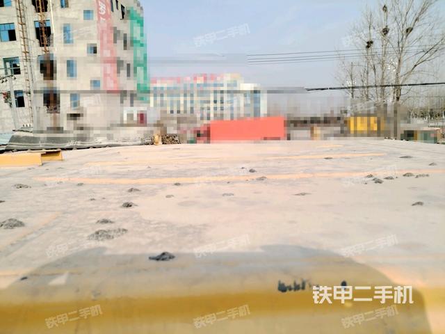 駕駛室頂部 外(駕駛室部分) 駕駛室頂部 外(駕駛室部分)