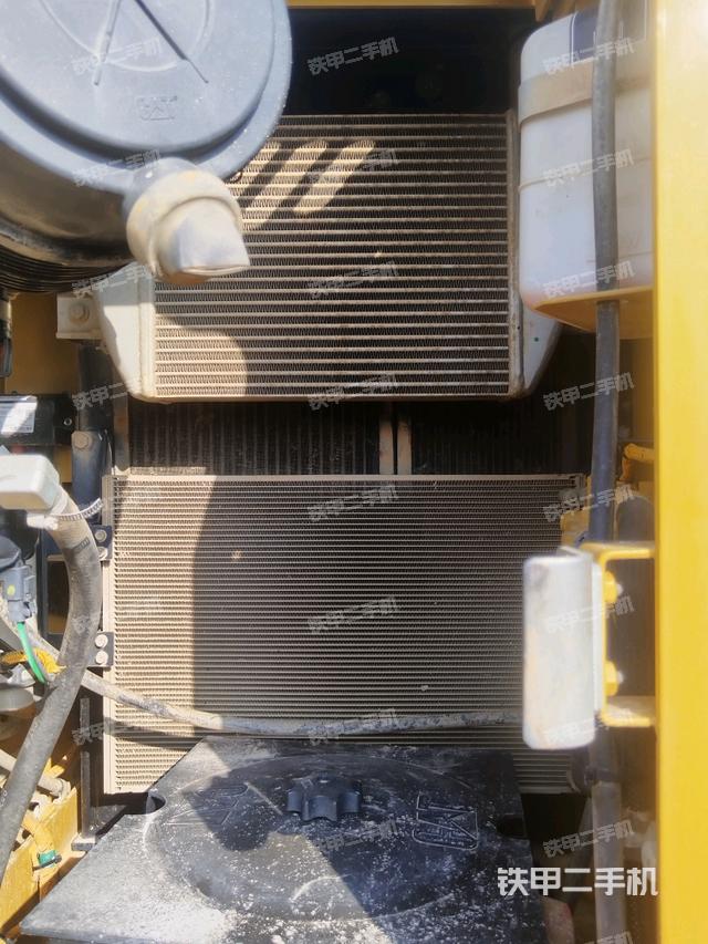 散熱器室(大件艙室) 散熱器室(大件艙室)