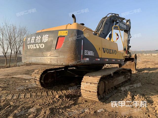 整機(jī)右后45°（整機(jī)外觀）