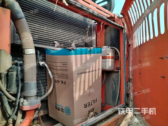 散熱器正面（大件艙室）