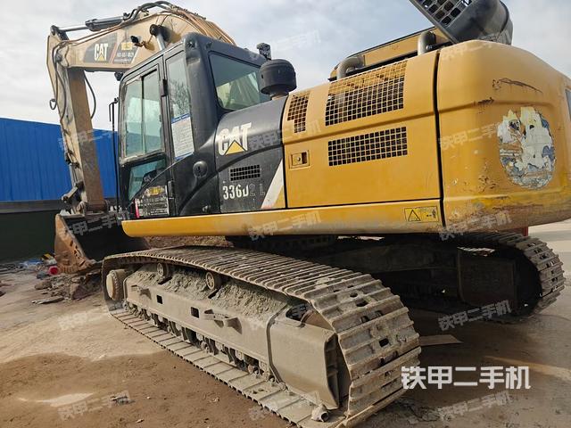 駕駛室頂部（整機(jī)外觀）