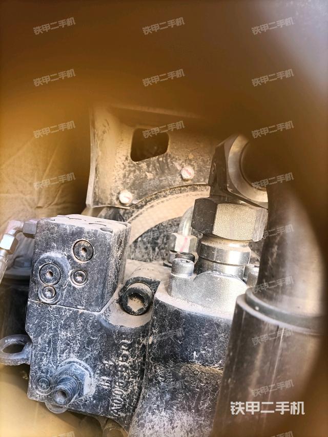 液壓泵室（大件艙室）