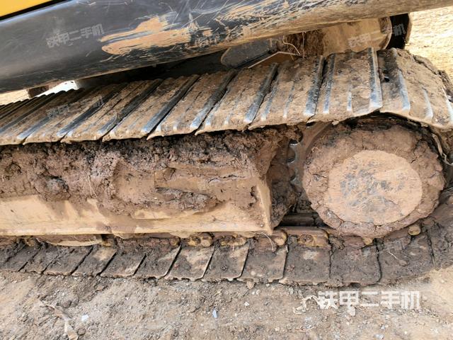 左側(cè)履帶整體?（行走機(jī)構(gòu)）