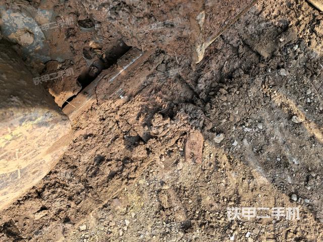 右側(cè)行走馬達(dá)蓋板（行走機(jī)構(gòu)）