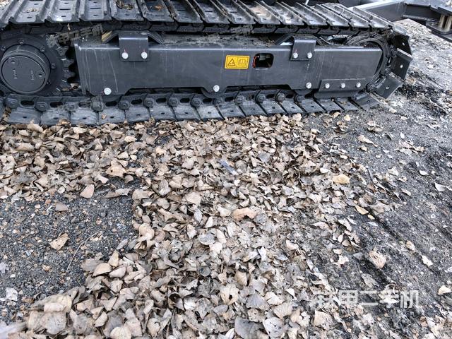 左側(cè)履帶整體?（行走機(jī)構(gòu)）